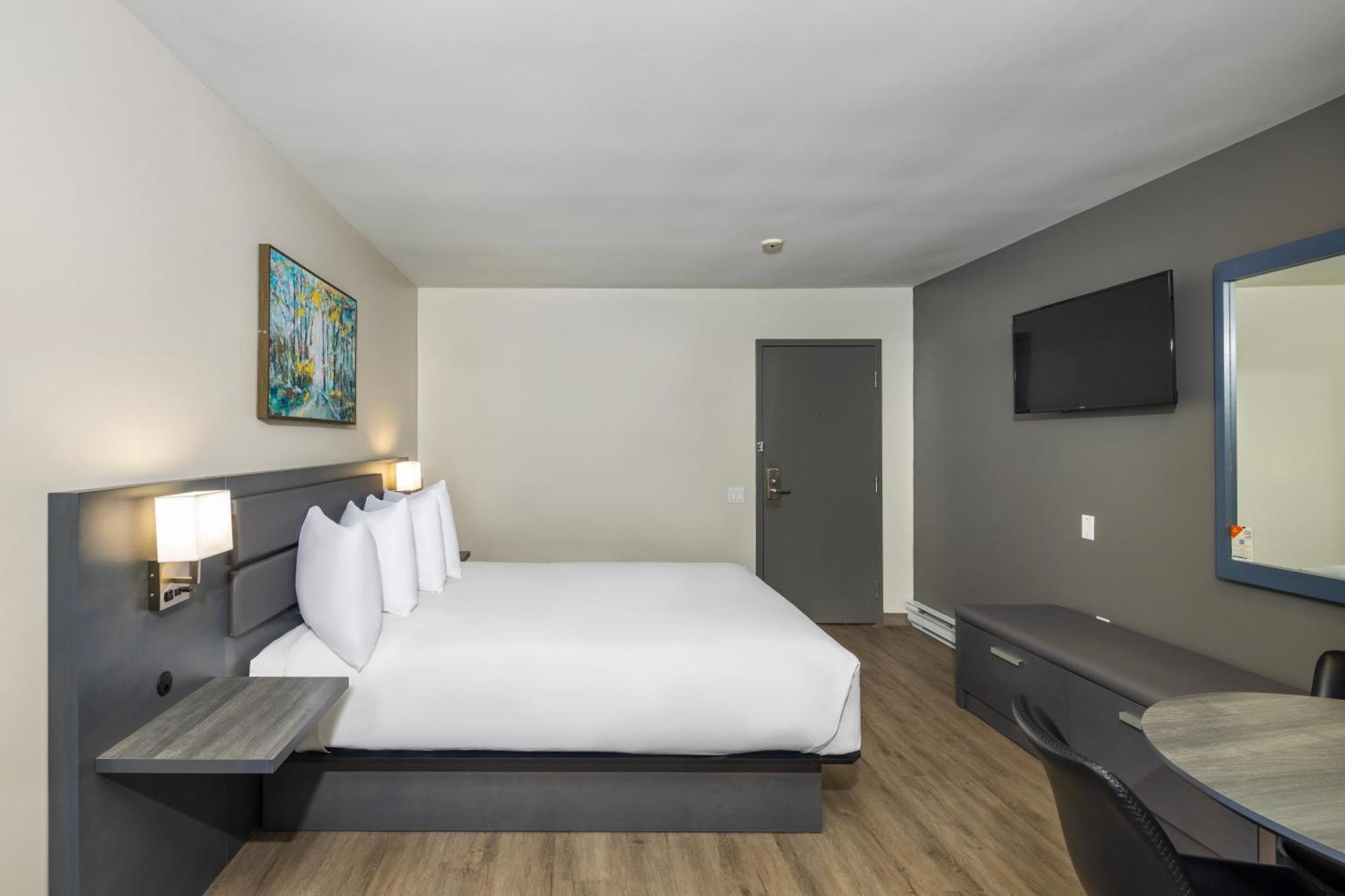 Trois-Rivières Les Suites De Laviolette Ascend Hotel Collection מראה חיצוני תמונה