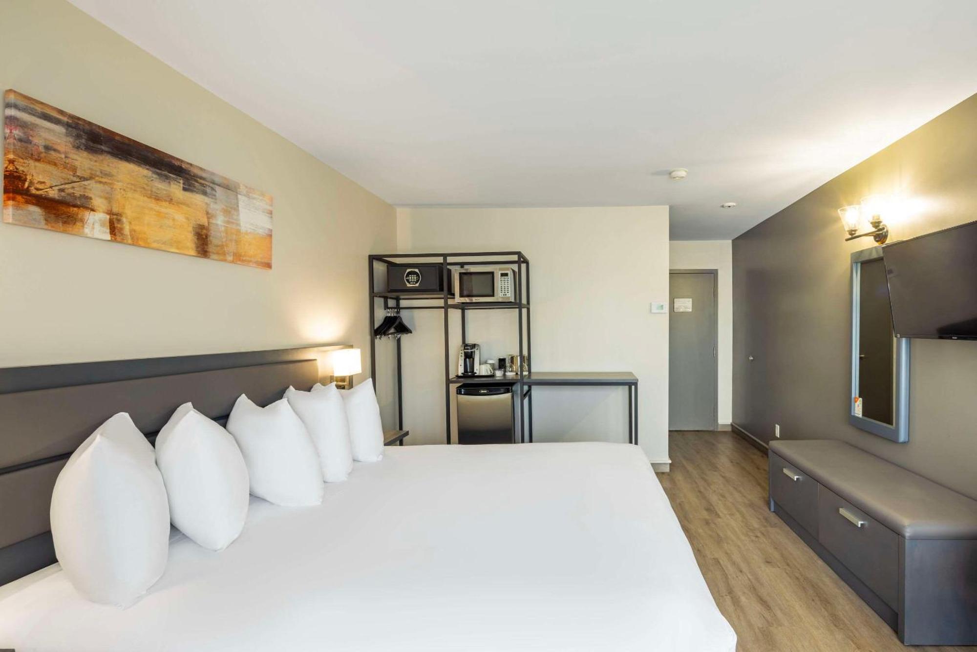Trois-Rivières Les Suites De Laviolette Ascend Hotel Collection מראה חיצוני תמונה